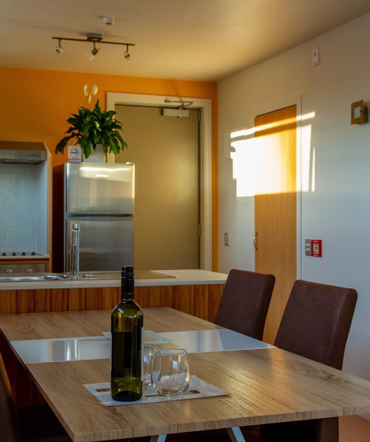Apartment207 Wanaka Bagian luar foto
