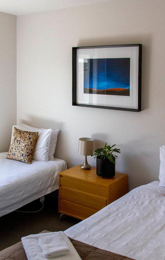Apartment207 Wanaka Bagian luar foto